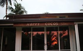 Happy Cocos Beach House