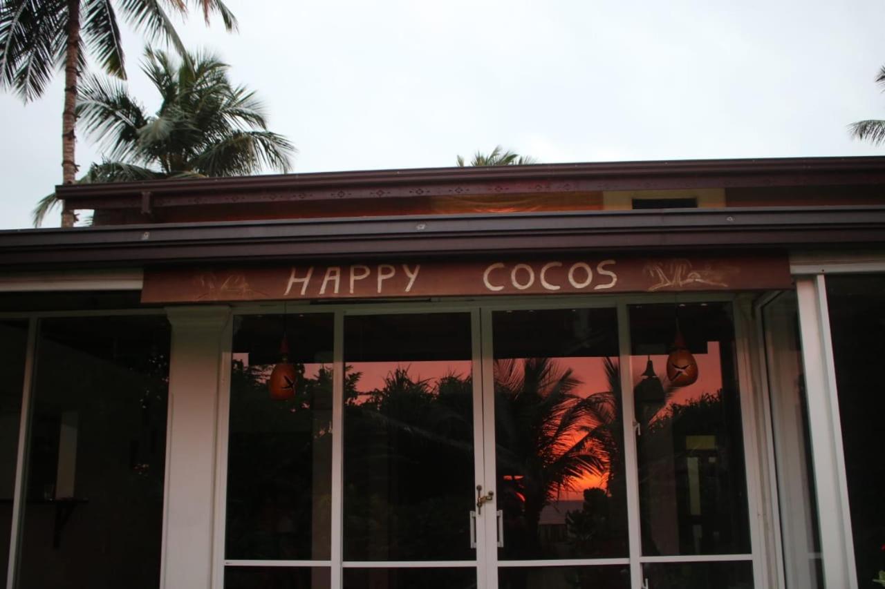 Happy Cocos Beach House Waskaduwa Eksteriør billede