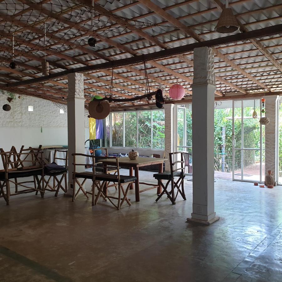 Happy Cocos Beach House Waskaduwa Eksteriør billede